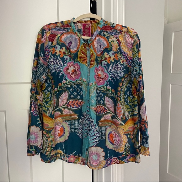 Johnny Was WILD KALANI BLOUSE Blue Floral Silk Button Down Long Sleeve Top - Picture 4 of 7